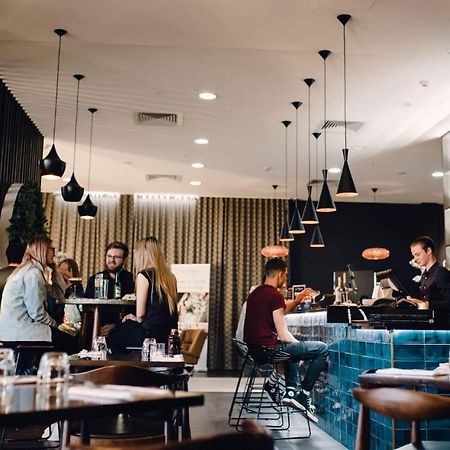 Mantra Albury Hotel Exterior photo