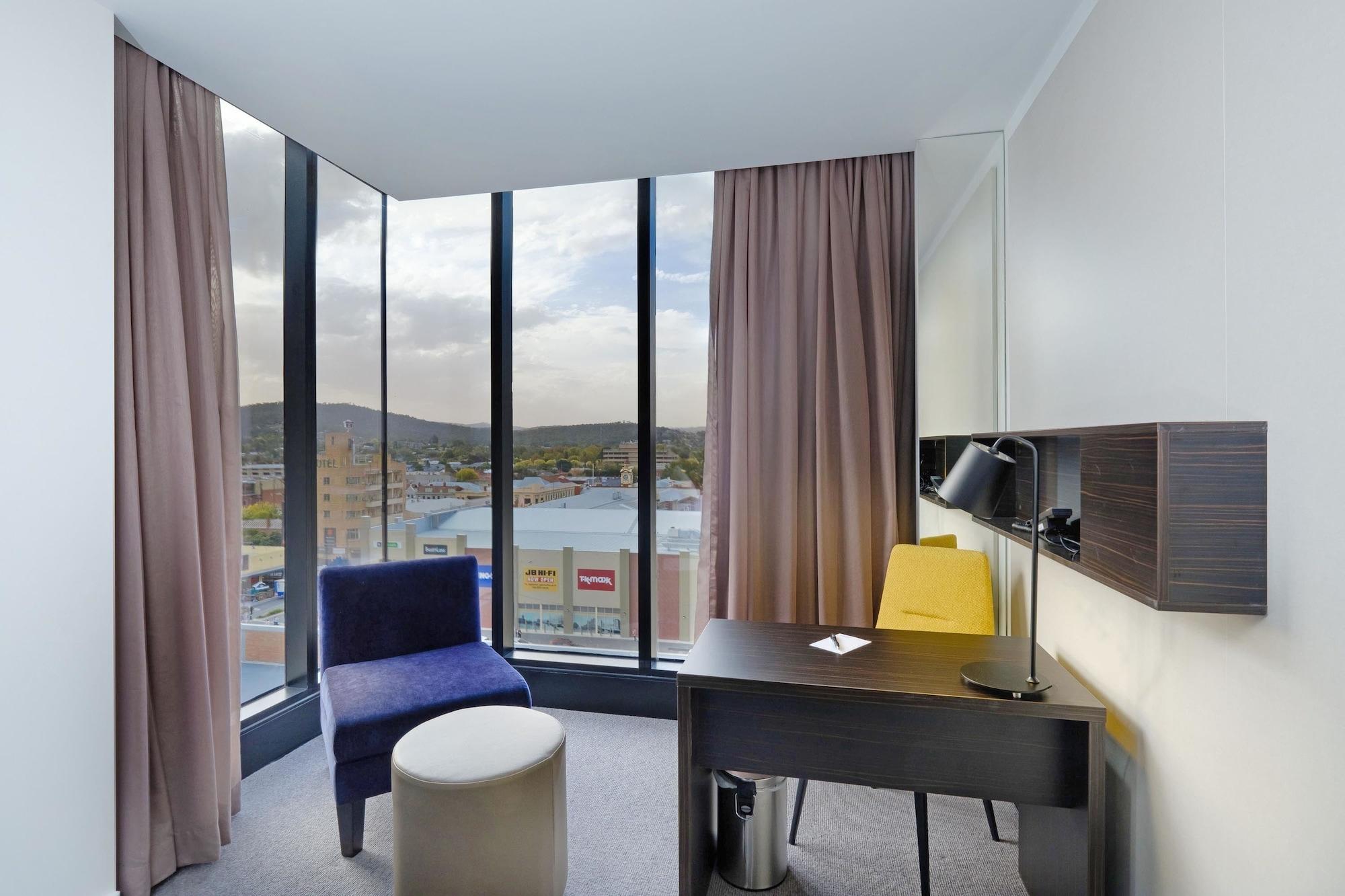 Mantra Albury Hotel Exterior photo
